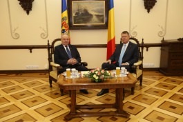 Moldovan president meets Romanian counterpart