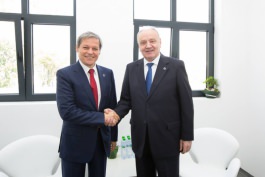 Moldovan president meets Romanian premier