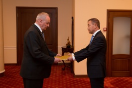 Președintele Republicii Moldova a primit scrisorile de acreditare  ale Ambasadorilor Republicii Austria, Republicii Coreea și României 