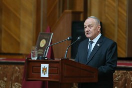 Moldovan president attends Constitution Day solemnity  