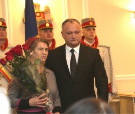 Moldovan president gives state awards to mothers with many children