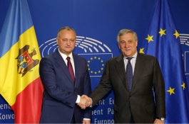 Moldovan president meets European Commission Vice President