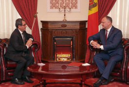 President Igor Dodon today met Ahmet Yildiz, Deputy Minister of Foreign Affairs of Turkey