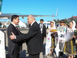 Nicolae Timofti a avut întrevederi cu președintele Republicii Turkmenistan, Gurbangulî Berdîmuhamedov