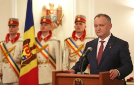 8 femei remarcabile din Republica Moldova au fost decorate de Igor Dodon cu ocazia zilei de 8 Martie