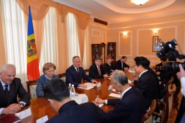 Igor Dodon a avut o întrevedere cu o delegație chineză, condusă de dl Zhang Chunxian