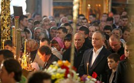 Președintele Republicii Moldova, Igor Dodon a participat la slujba oficiată la Catedrala Mitropolitană ”Nașterea Domnului”