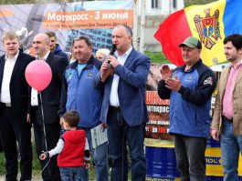 Igor Dodon a participat la deschiderea Campionatului de motocros