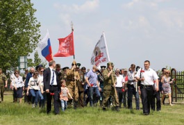 Președintele Republicii Moldova a participat la ceremonia de înhumare a osemintelor a 15 ostași, căzuți în luptele pentru eliberarea Moldovei