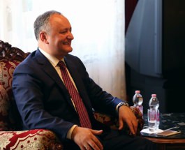 Igor Dodon a avut o întîlnire cu reprezentanții diasporei moldovenești din Budapesta   