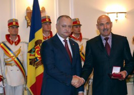 Președintele Republicii Moldova a înmînat distincții de stat unor cetățeni ai Republicii Moldova.