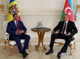 Președintele Republicii Moldova, Igor Dodon a avut o întrevedere cu Preşedintele Republicii Azerbaidjan, Ilham Aliyev