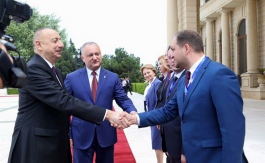 Președintele Republicii Moldova, Igor Dodon a avut o întrevedere cu Preşedintele Republicii Azerbaidjan, Ilham Aliyev