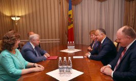 Igor Dodon a avut o întrevedere cu  delegaţia partidului „Spravedlivaia Rossia” din Fedarația Rusă