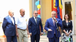 Președintele Republicii Moldova a participat la deschiderea grădiniței din satul natal Sadova   