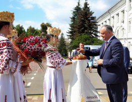 Igor Dodon a efectuat o vizită la Uzina de Tractoare din Minsk