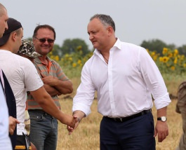 Președintele Igor Dodon a vizitat întreprinderea agricolă „Avito-Lux” din Găgăuzia