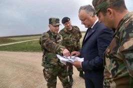 Igor Dodon, comandantul suprem al Forțelor Armate a efectuat o vizită de lucru pe poligonul de la Bulboaca