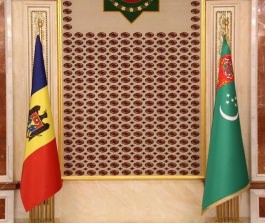 The President of Republic of Moldova, Mr. Igor Dodon met with the President of Turkmenistan, Mr. Gurbanguly Berdimuhamedov