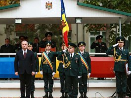 Președintele ţării, Igor Dodon a conferit Ordinul „Credință Patriei” clasa I, Brigăzii 2 Infanterie Motorizată „Ștefan cel Mare”