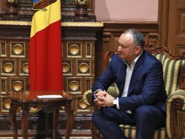 Președintele Igor Dodon s-a întîlnit cu membrii trupei muzicale „DoReDoS”