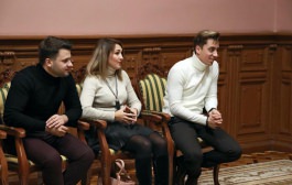 President Igor Dodon held a meeting with the members of the music group "DoReDoS"