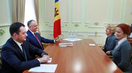 Today, President Igor Dodon met with Extraordinary and Plenipotentiary Ambassador of Italy to the Republic of Moldova Valeria Biagiotti.