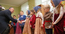 Two kindergartens in Donduseni district received assistance from the charitable foundation of Galina Dodon