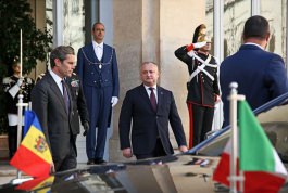 Moldovan head of state meets president of Italy