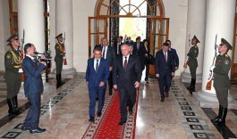 Igor Dodon a avut o întrevedere cu preşedintele Adunării Naţionale a Republicii Armenia, Ara Babloyan