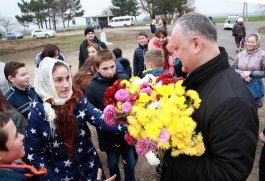 Президент страны принял участие в литургии в церкви Успения Пресвятой Богородицы в селе Гайдар