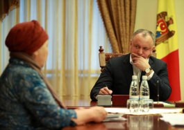 President of Moldova had a traditional reception of citizens