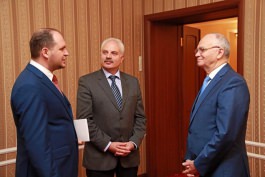 Președintele țării, Igor Dodon a avut o întrevedere cu Ambasadorul Federației Ruse în Republica Moldova, Farit Muhametşin