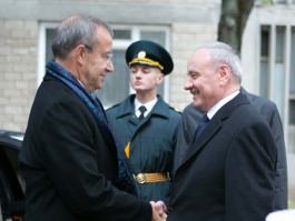 President Nicolae Timofti participated in the official welcoming ceremony of the Estonian President Toomas Hendrik Ilves