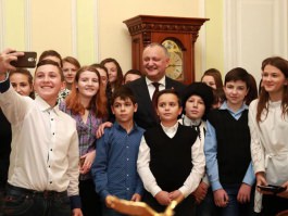 Igor Dodon: "More than 70 children from the northern regions of Moldova visited today the presidency"