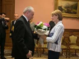 Nicolae Timofti met the Crown Princess Margareta and Prince Radu of Romania