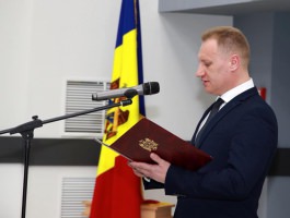 Președintele țării a înmînat Spitalului Clinic Republican cea mai înaltă distincție de stat – „Ordinul Republicii”