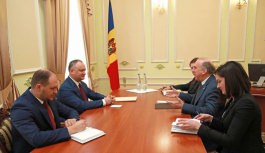 Președintele Igor Dodon a avut o întrevedere cu Ambasadorul Extraordinar şi Plenipotenţiar al SUA în Republica Moldova