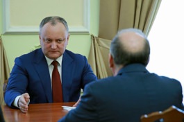 Președintele Igor Dodon a avut o întrevedere cu Ambasadorul Extraordinar şi Plenipotenţiar al SUA în Republica Moldova