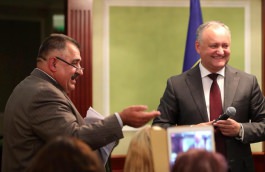 Președintele Republicii Moldova a avut o întrevedere cu conducătorii diasporei moldovenești din toate regiunile Federației Ruse