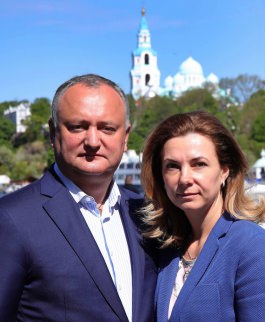 Igor Dodon se roagă pentru Moldova de pe insula Valaam