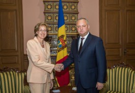 Igor Dodon a avut o întrevedere cu Julia Monar în legătură cu încheierea mandatului de ambasador în țara noastră