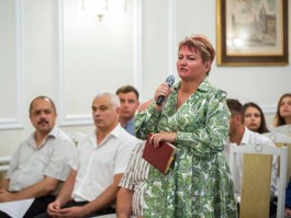 Președintele Igor Dodon a avut o întrevedere cu reprezentanții Diasporei moldovenești din cîteva țări ale lumii