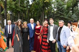 Igor Dodon a participat la cea de-a XVII-a ediție a Festivalului Republican al Etniilor