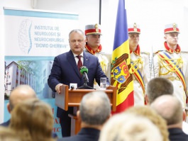 Șeful statului a efectuat o vizită la Institutul de Neurologie şi Neurochirurgie din Chișinău