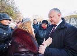 Igor Dodon a participat la inaugurarea unui complex sportiv în orașul Soroca