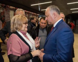 Igor Dodon a avut o întrevedere cu reprezentanții diasporei moldovenești din Sankt Petersburg