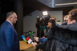 Igor Dodon a avut o întrevedere cu reprezentanții diasporei moldovenești din Sankt Petersburg