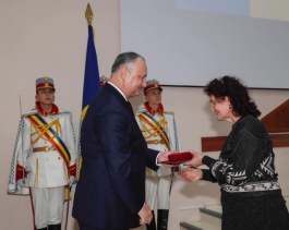 Igor Dodon visited Institute of Mother and Child in Chisinau 