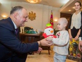 Președintele Igor Dodon a fost vizitat de membrii familiei Temilescu